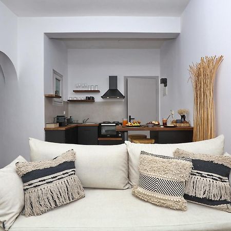 Rania Residence สโกเปลอสทาวน์ ภายนอก รูปภาพ