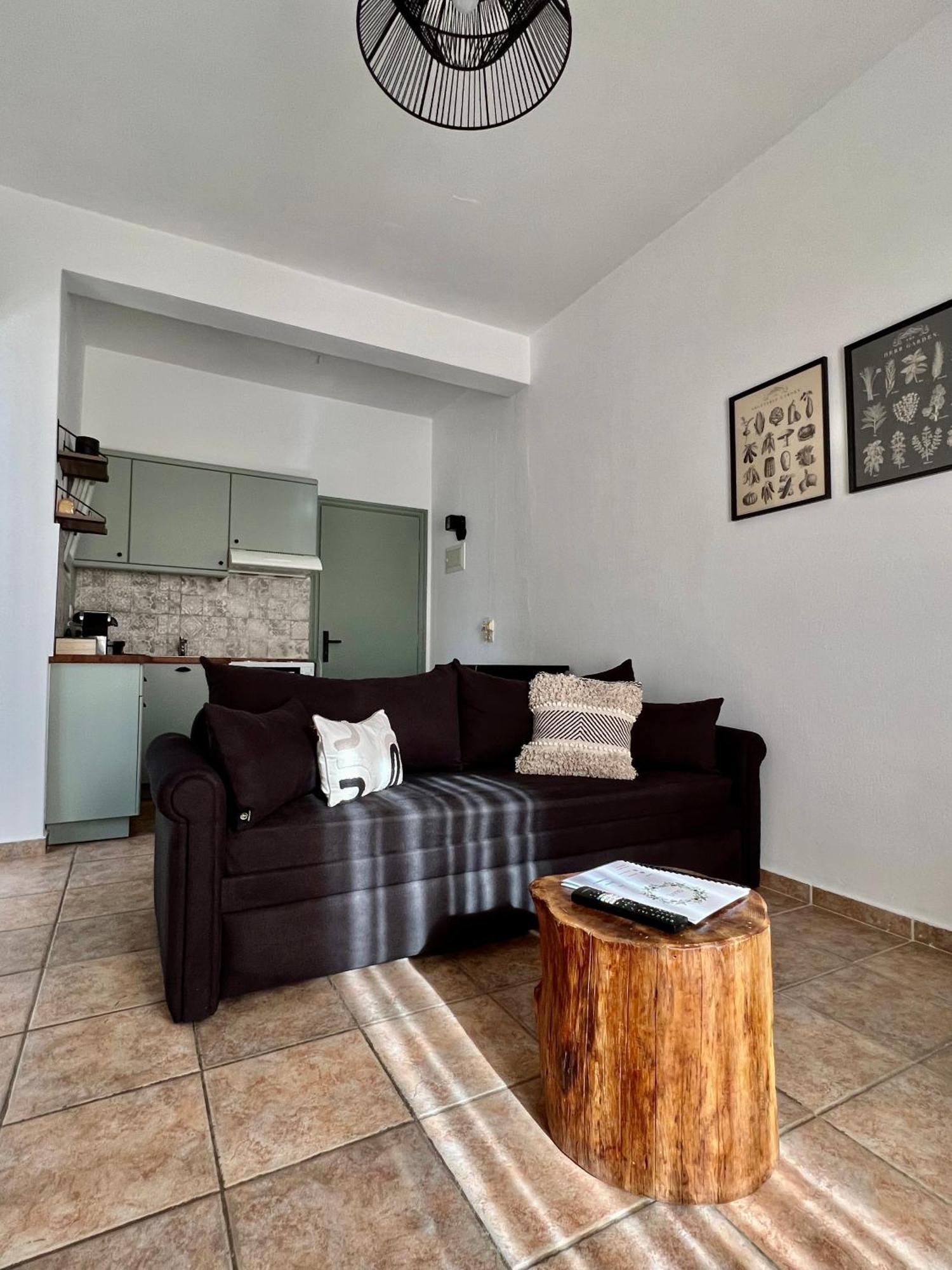 Rania Residence สโกเปลอสทาวน์ ภายนอก รูปภาพ