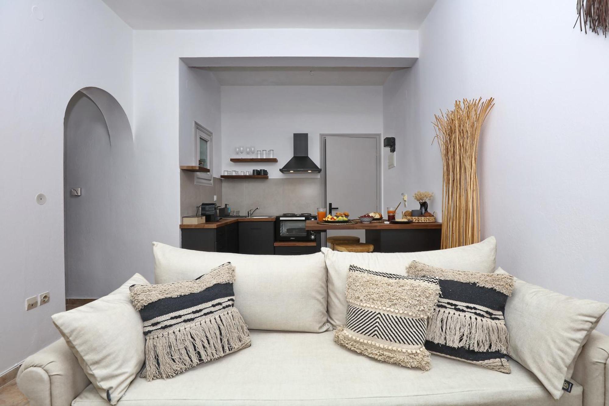 Rania Residence สโกเปลอสทาวน์ ภายนอก รูปภาพ
